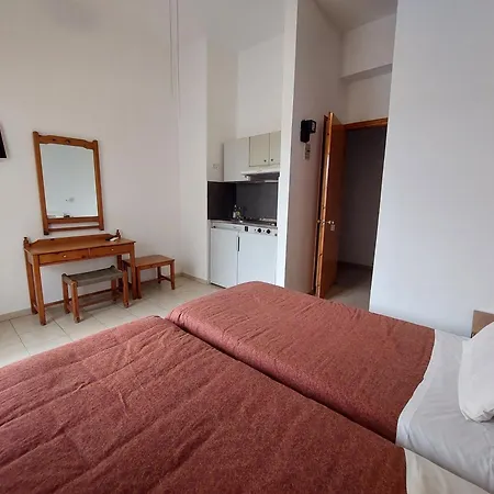 Eftihia Konukevi Palaiochora